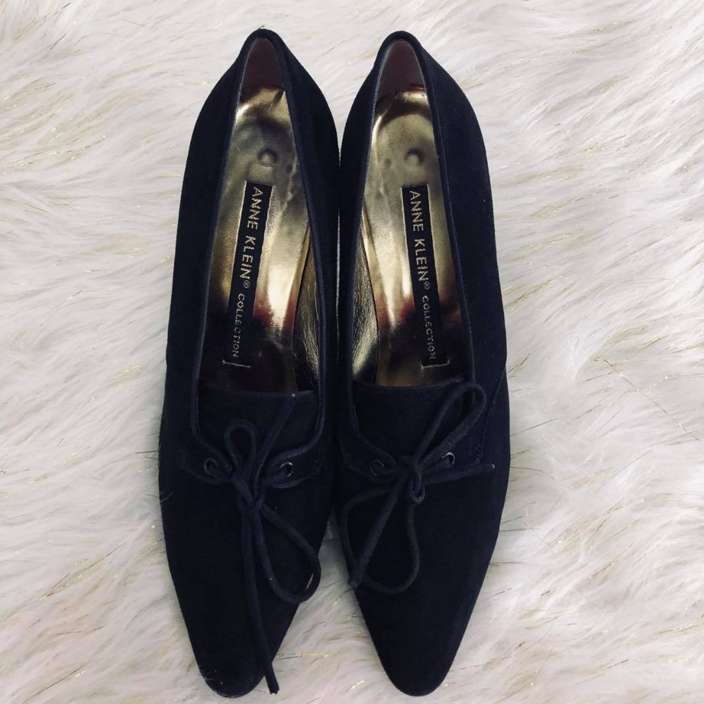 ANNE KLEIN Woman’s Sz 9M Black Suede Pumps